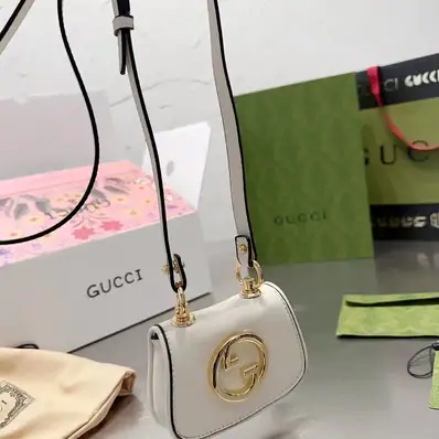 Gucci Handbags — bag, real photo