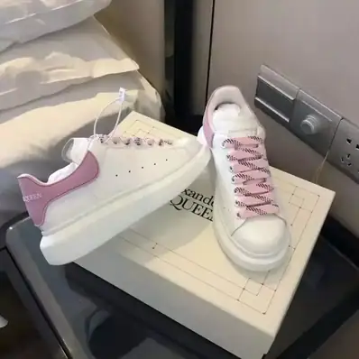 Golden Goose — real photo
