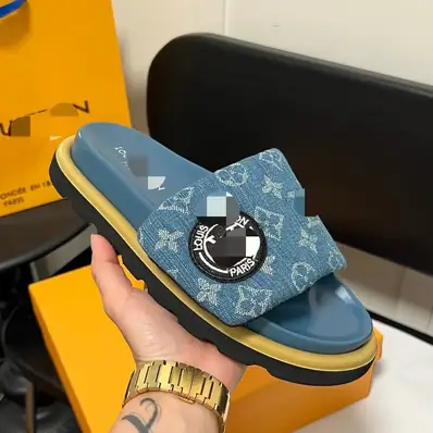 Louis Vuitton Slippers — slides, real photo