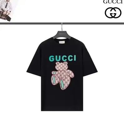 GUCCI Black T-Shirt with Teddy Bear Print - Luxury — T-shirt, real photo